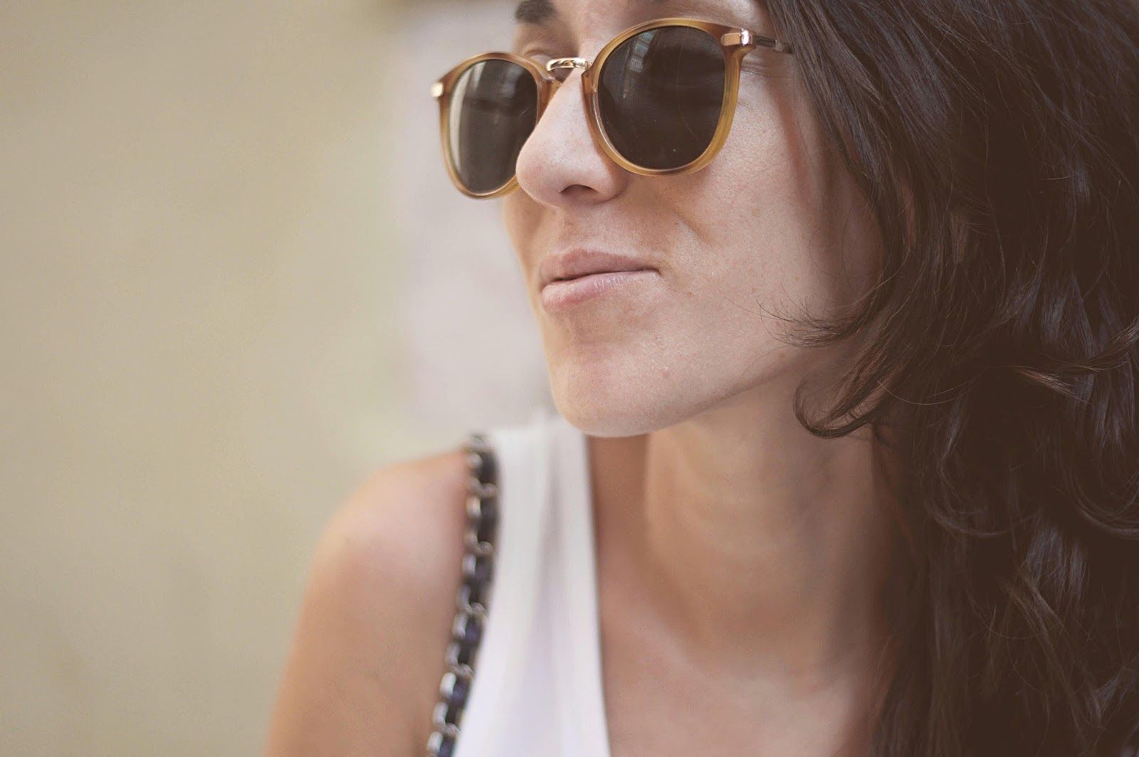 falda zara, top zara, bolso mango, sunnies H&M, sandalias Sommers