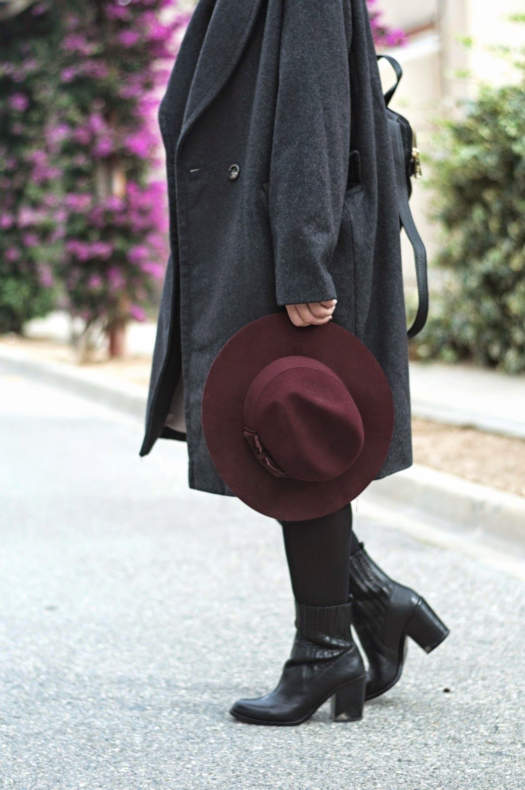 bolso Pepe Moll, abrigo H&M, falda vintage, blusa vintage, botines Zara