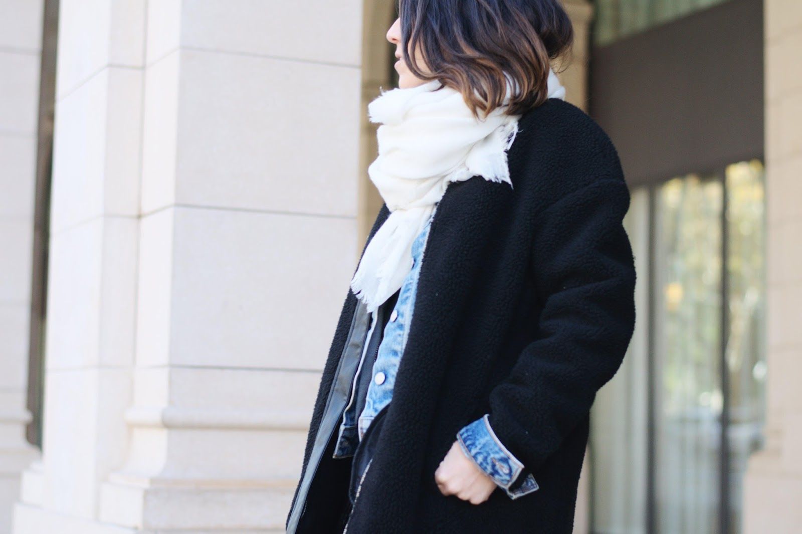 Vestido, abrigo, cinturón Mango, Zara Bolso, Botas Mosqueteras Over the knee boots