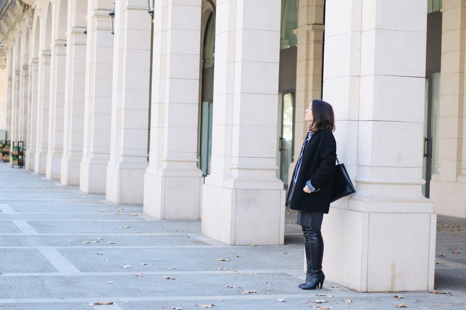 Vestido, abrigo, cinturón Mango, Zara Bolso, Botas Mosqueteras Over the knee boots