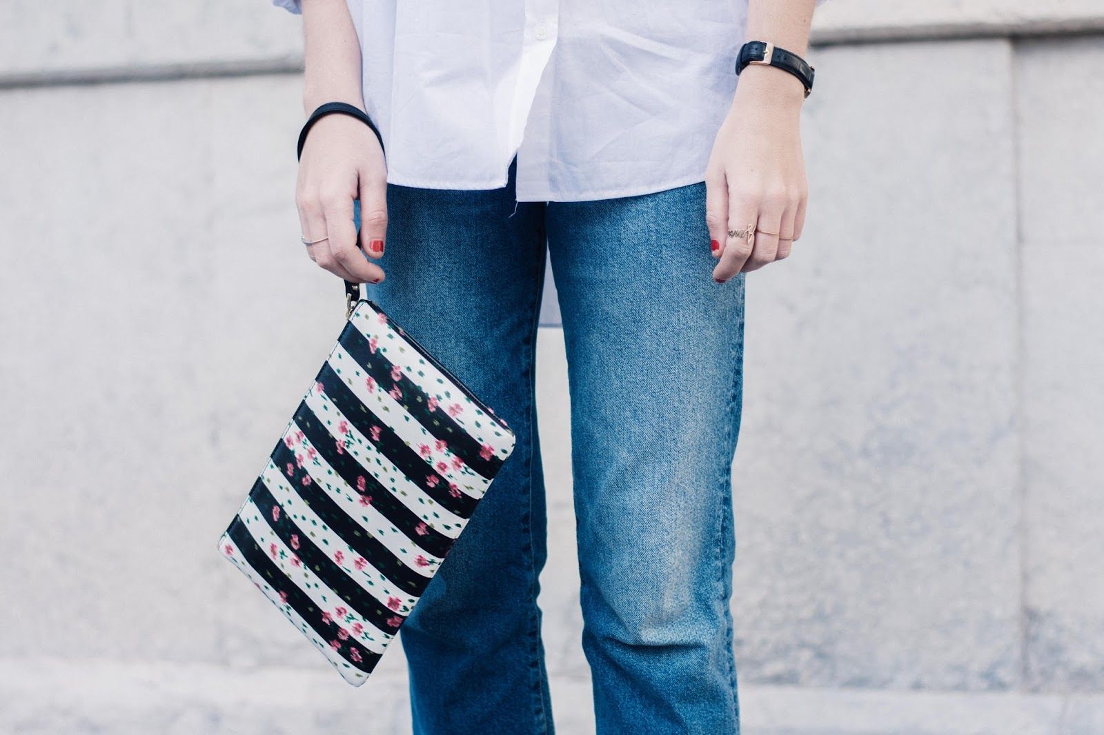 camisa Zara, flared jeans, lace up flats & Other Stories