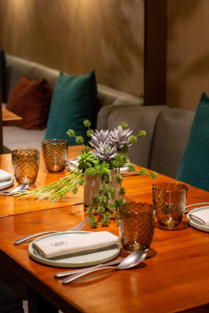 Interior del restaurante peruano Macambo en el barrio de Sant Gervasi de Barcelona