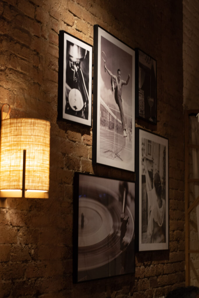 Interior del restaurante Moscada Barcelona con ambiente elegante