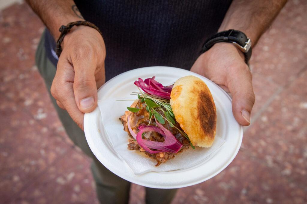 Tast a la Rambla en Plaça Catalunya de Barcelona