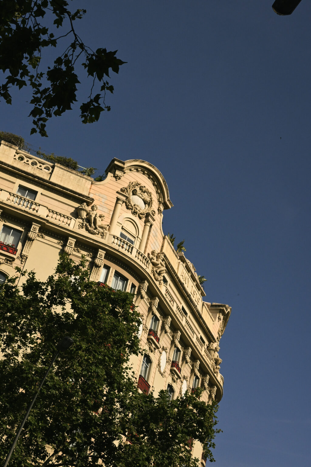 Fachada exterior de El Palace Barcelona