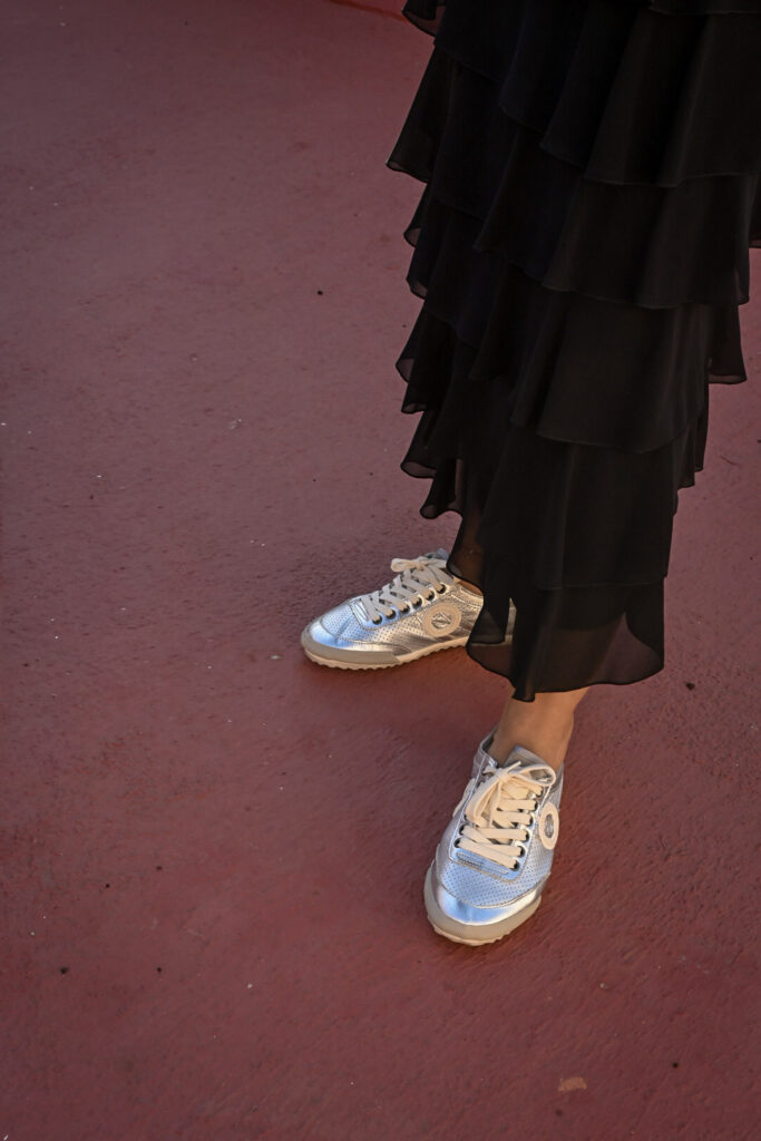 Deportivas plateadas ARO Shoes