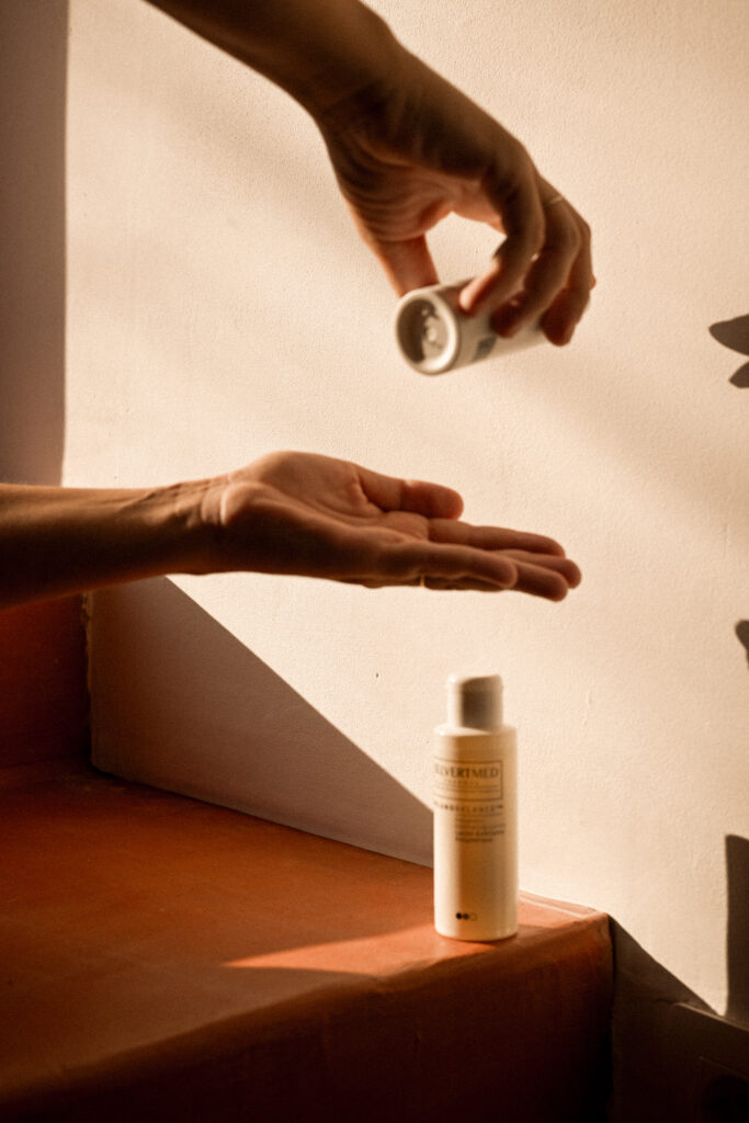 Presentación de MelanoBalance™ de Selvert MED, tratamiento para manchas e hiperpigmentación