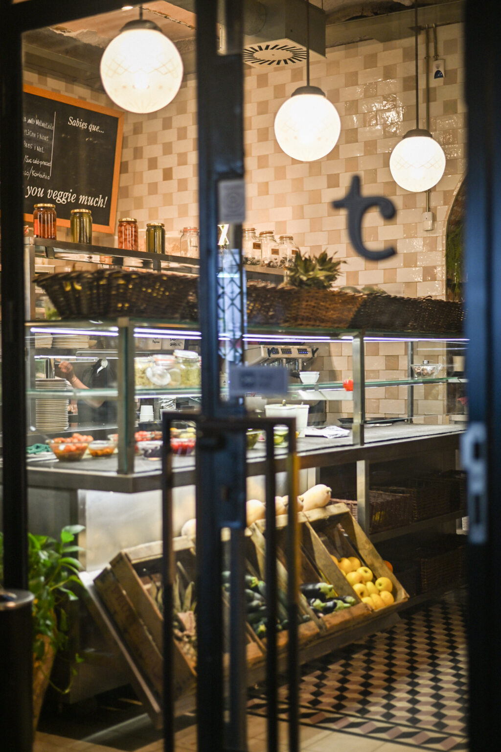 Teresa Carles restaurante vegetariano en el centro de Barcelona